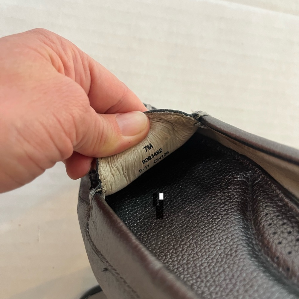Sperry Topsider Metallic boat shoes flats silver with tassel EUC size 7 - Picture 8 of 10